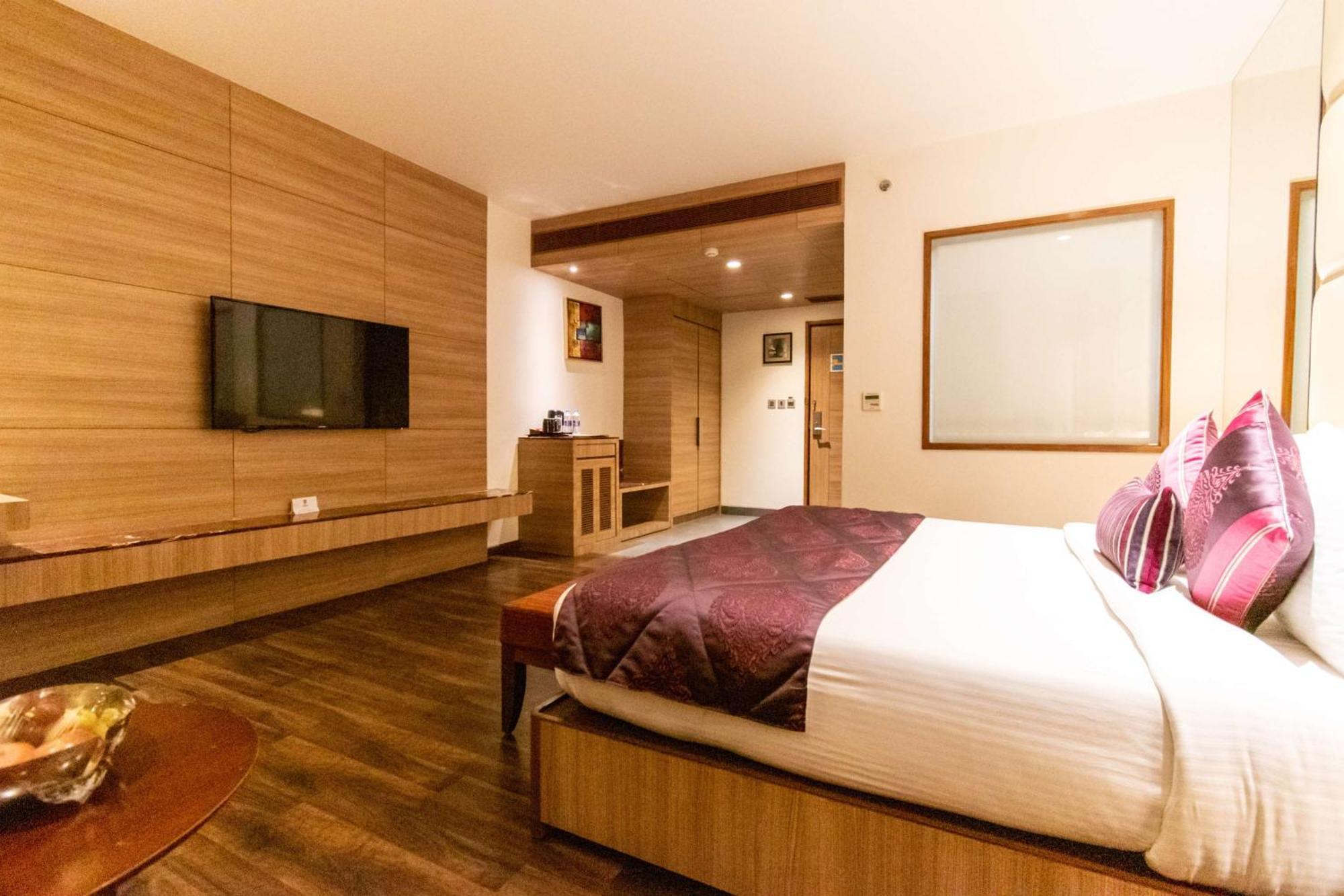Best Western La Vista Pathankot Luaran gambar