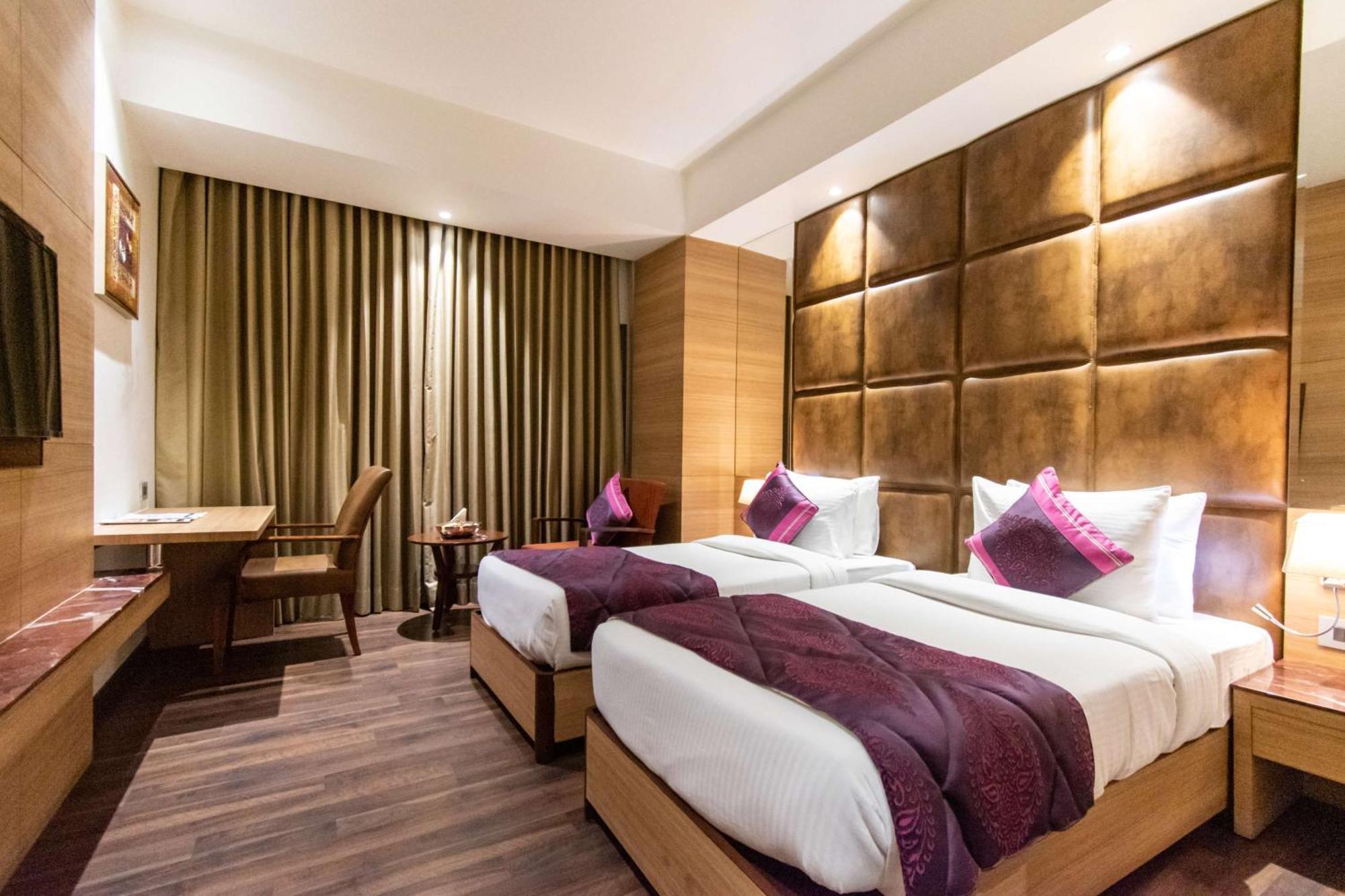 Best Western La Vista Pathankot Luaran gambar