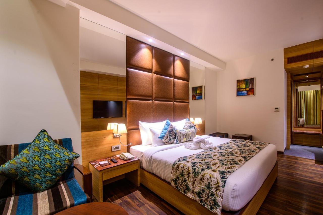 Best Western La Vista Pathankot Luaran gambar